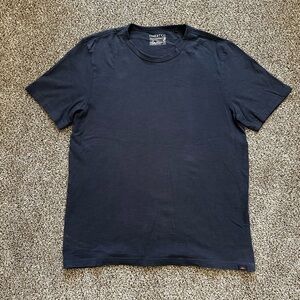 Men’s Faherty L t-shirt